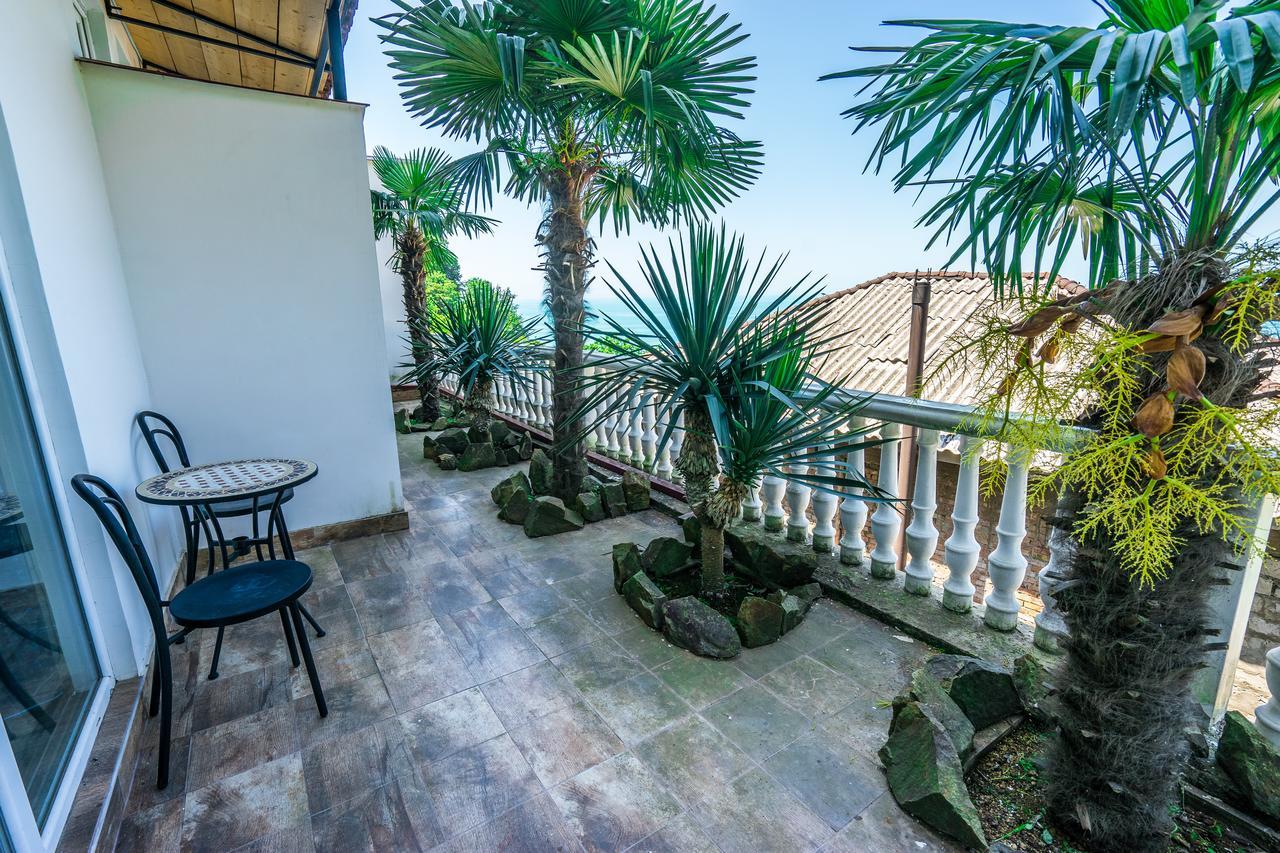 באטומי Aniva The Hotel מראה חיצוני תמונה