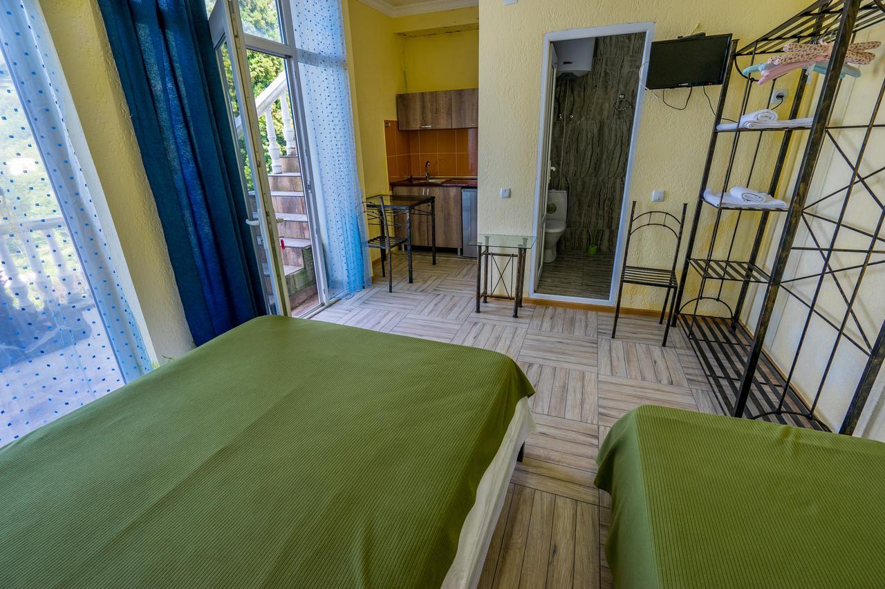 באטומי Aniva The Hotel מראה חיצוני תמונה