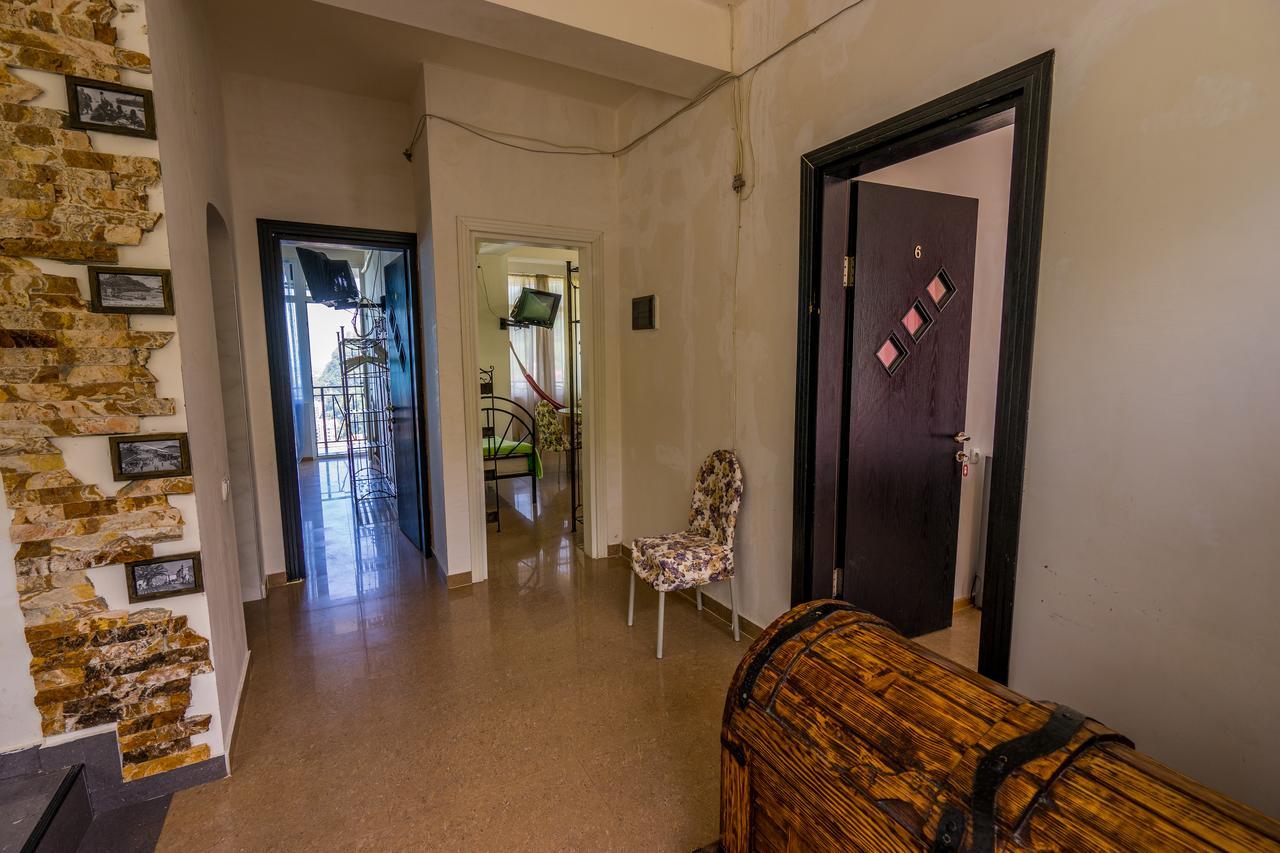 באטומי Aniva The Hotel מראה חיצוני תמונה