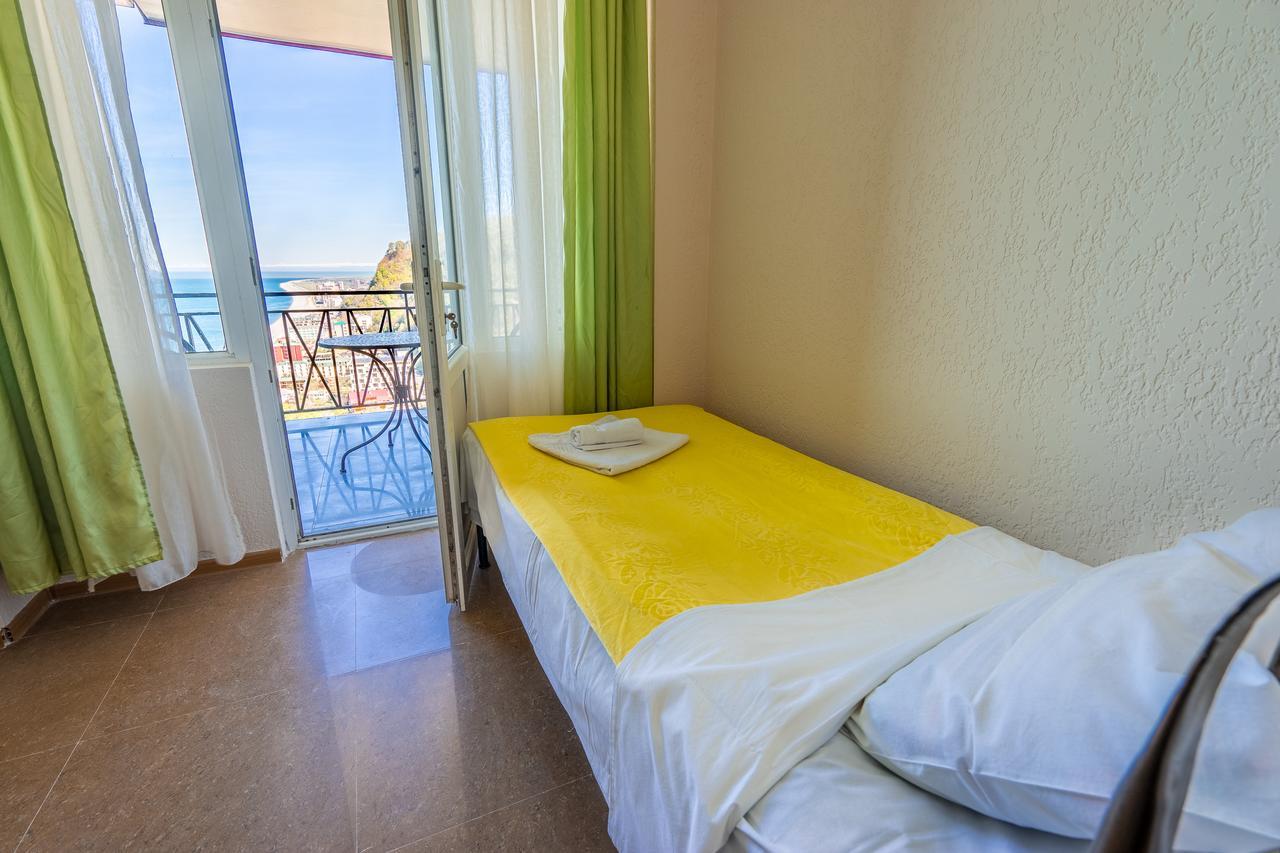באטומי Aniva The Hotel מראה חיצוני תמונה