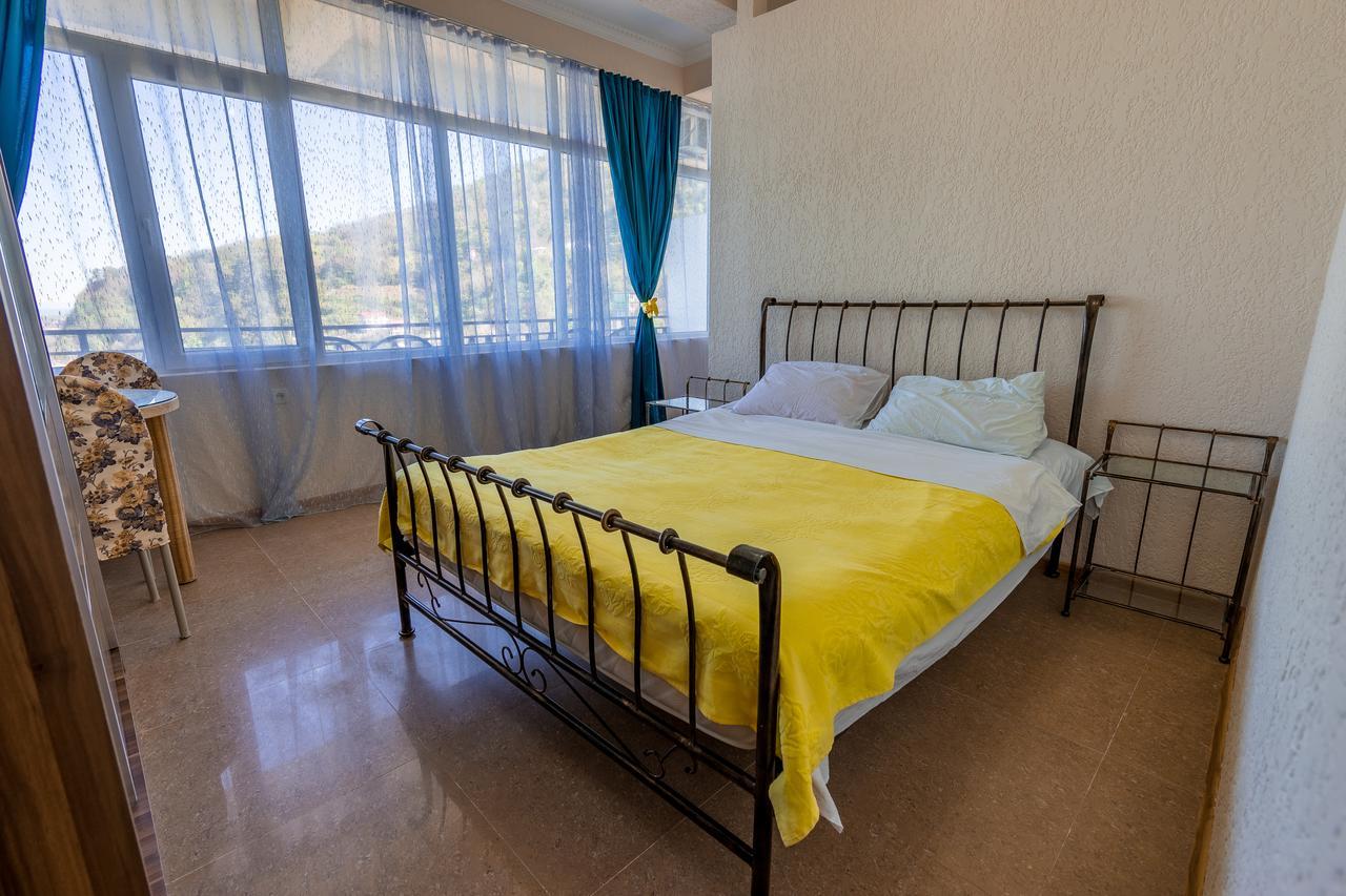 באטומי Aniva The Hotel מראה חיצוני תמונה