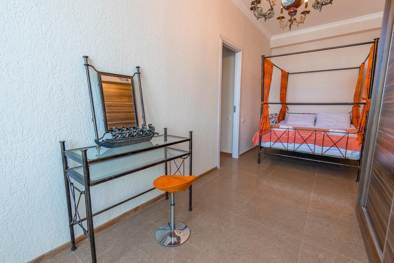 באטומי Aniva The Hotel מראה חיצוני תמונה