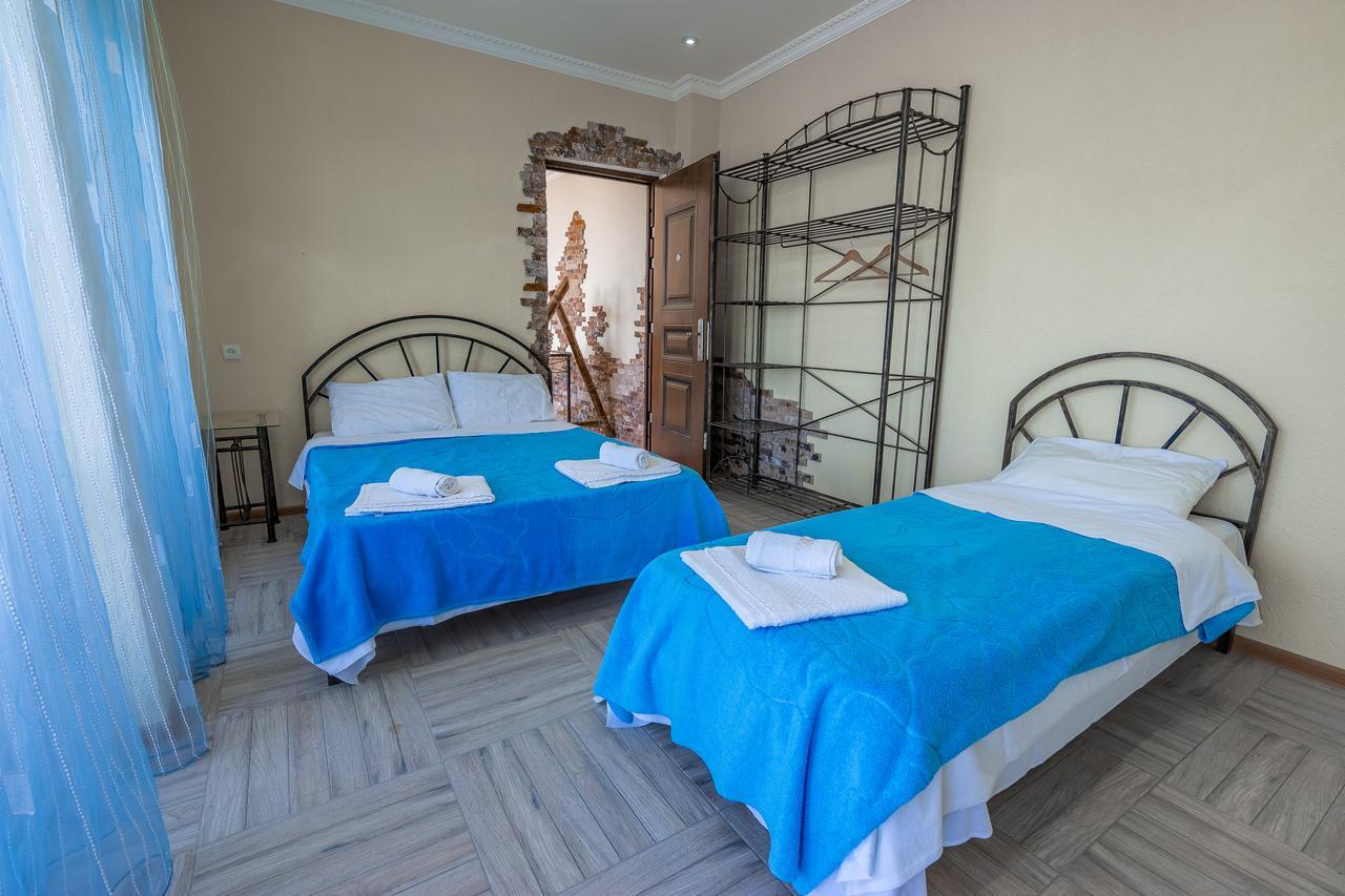 באטומי Aniva The Hotel מראה חיצוני תמונה